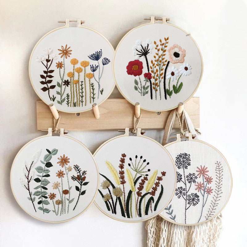 DIY Broderier - Botaniska motiv